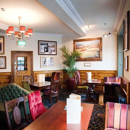 The Unicorn Hotel Wetherspoon Рипон Экстерьер фото