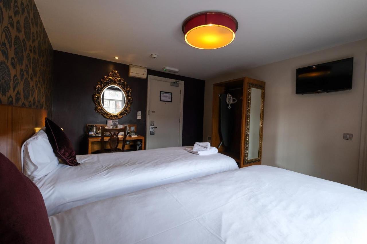 The Unicorn Hotel Wetherspoon Рипон Экстерьер фото