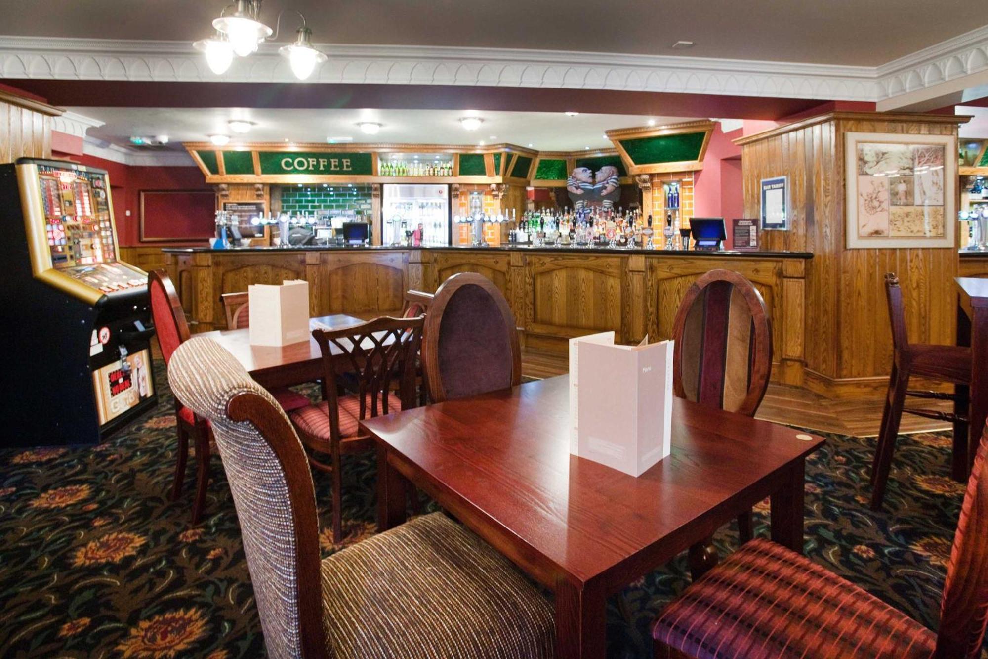The Unicorn Hotel Wetherspoon Рипон Экстерьер фото