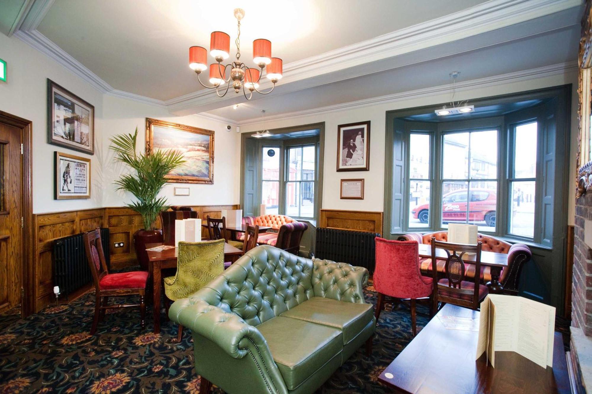 The Unicorn Hotel Wetherspoon Рипон Экстерьер фото