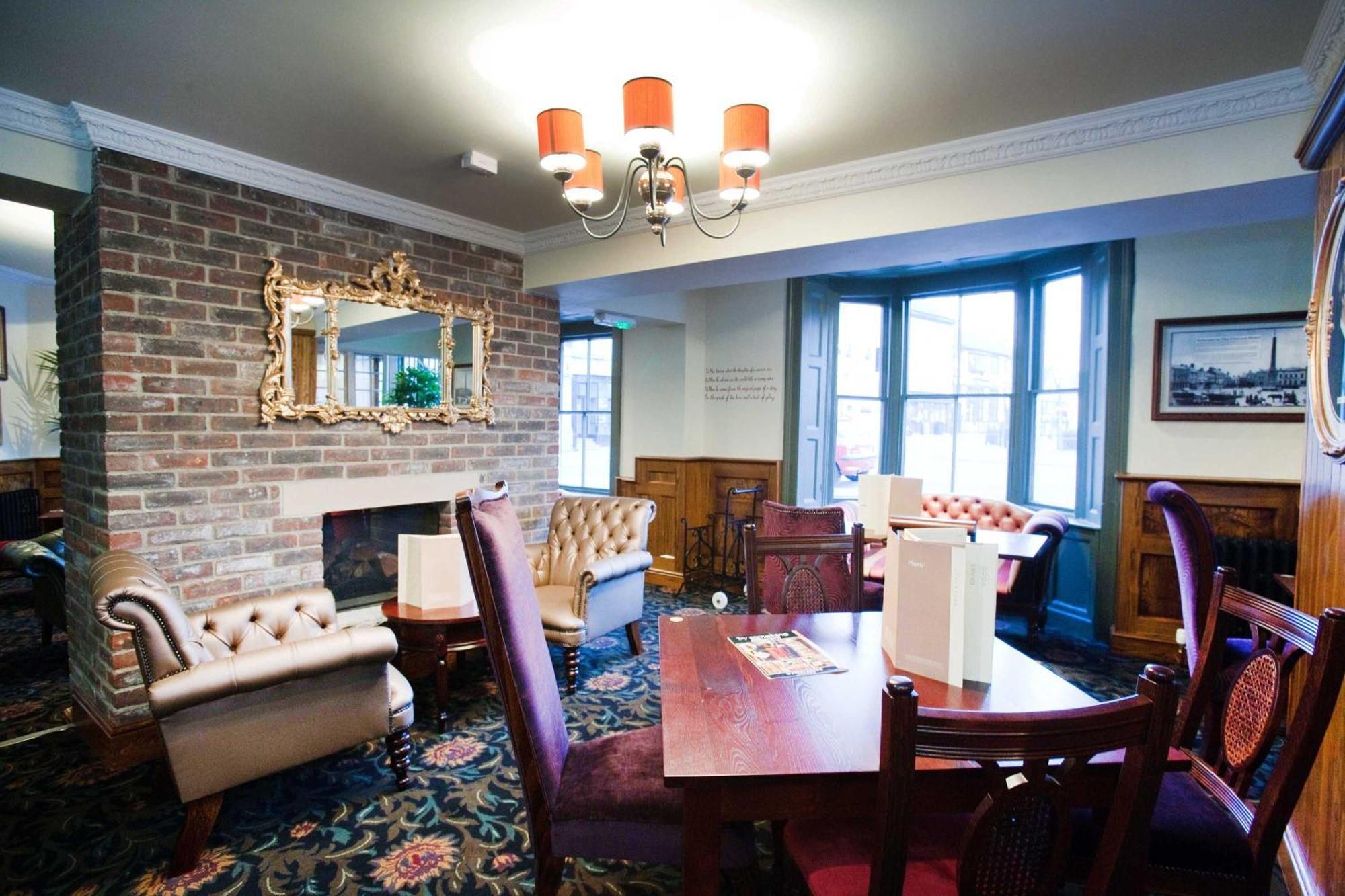 The Unicorn Hotel Wetherspoon Рипон Экстерьер фото